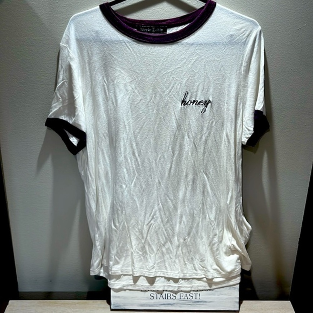 Woman’s short sleeved tshirt